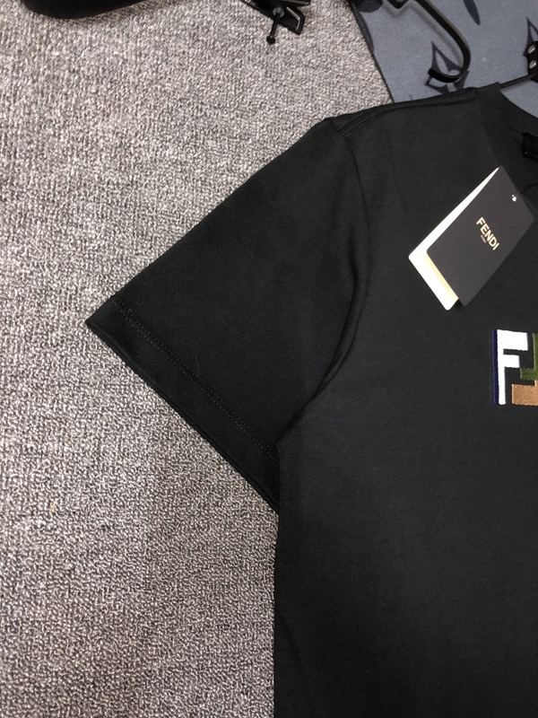 ブランドTシャツ内部構造